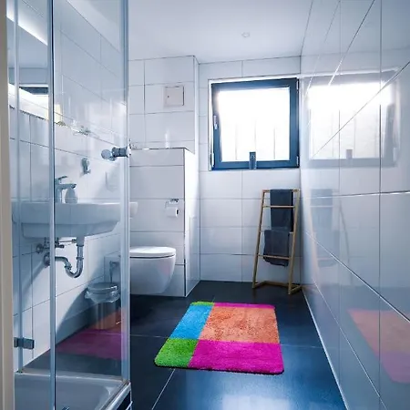 Wow! Lage! Schoene 2-zimmer Wohnung! Apartment *