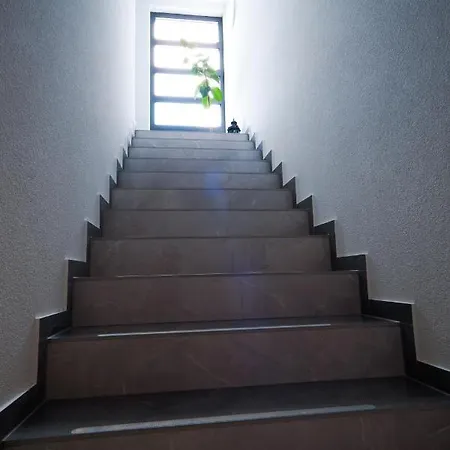 Wow! Lage! Schöne 2-zimmer Wohnung! Weisweil (Emmendingen)